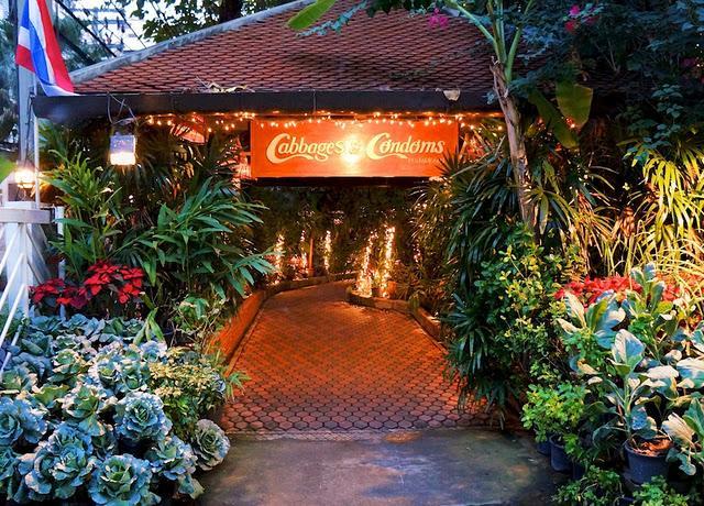 10 Weirdest Restaurants Around the World Worth Visiting