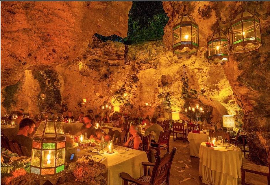 10 Weirdest Restaurants Around the World Worth Visiting