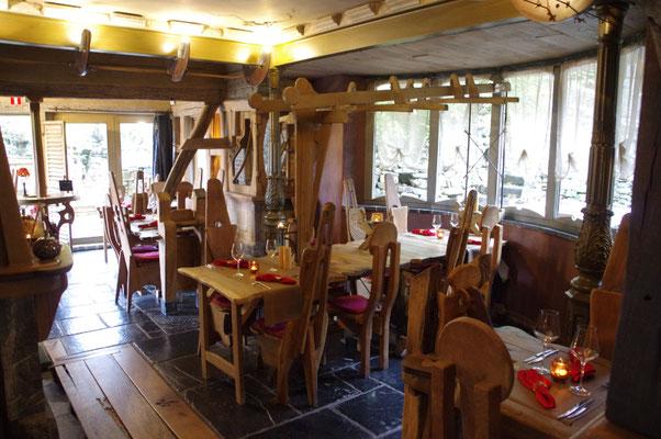 10 Incredible Themed Restaurants Around the World