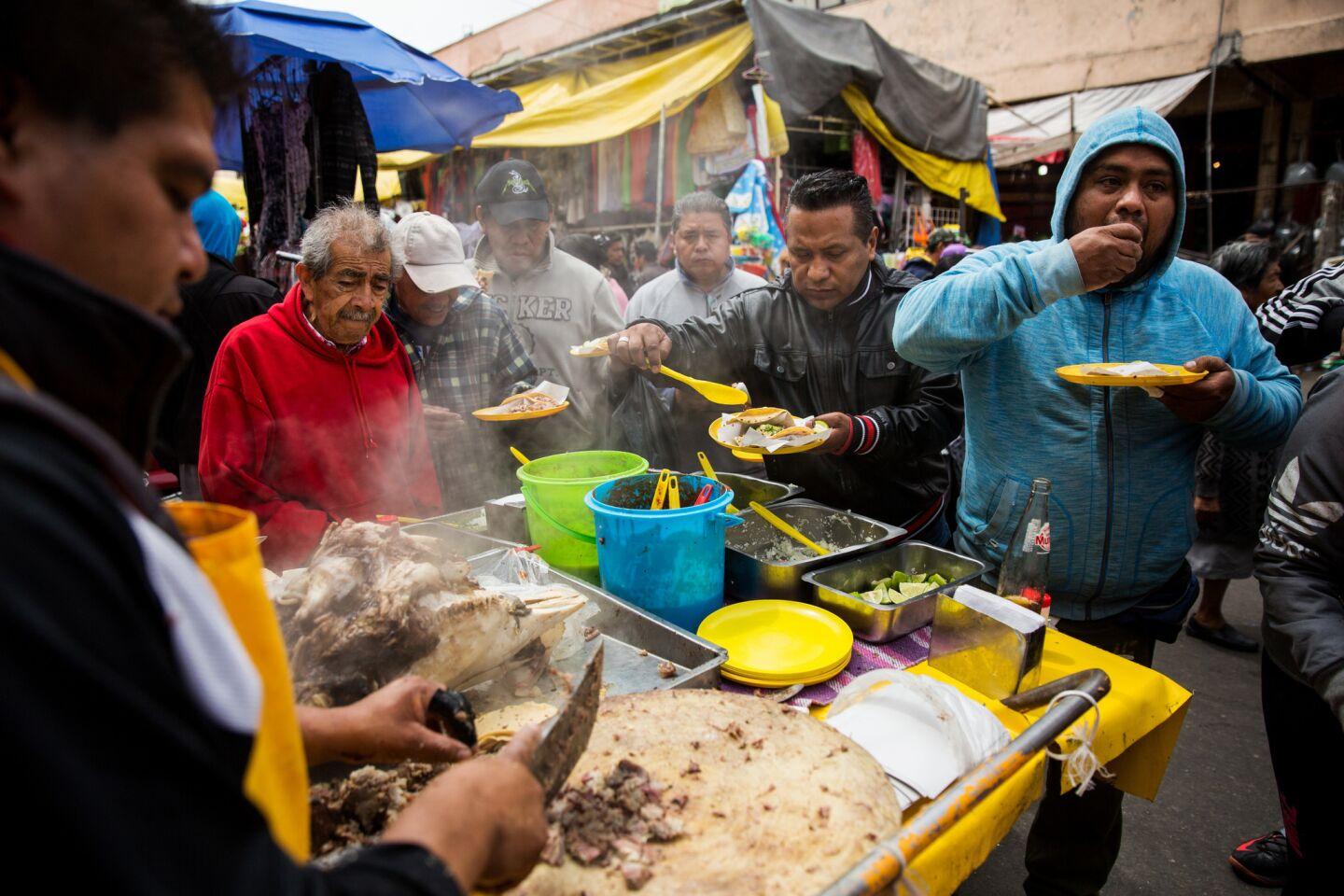 10 Street Food Cafés & Local Eateries Around the World You Need to Try