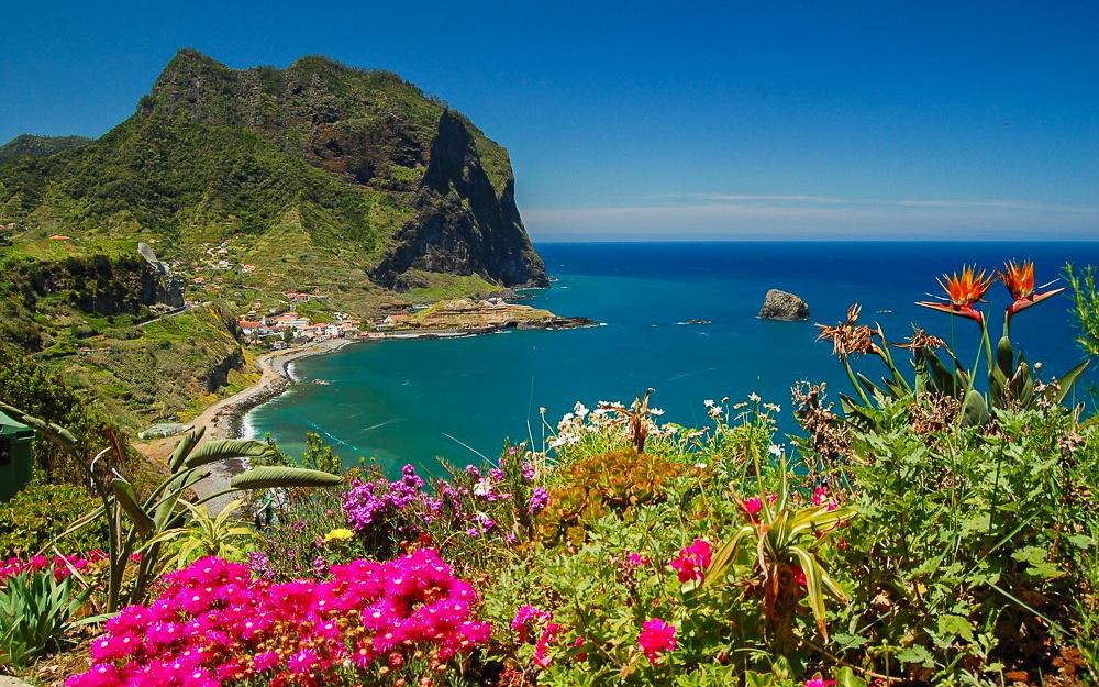 Best Places to Travel in Spring: 10 Beautiful Destinations Around the World