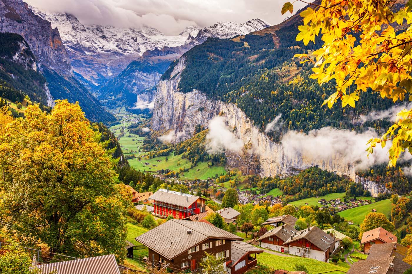 10 Most Photogenic Places in Switzerland 🇨🇭 | Mountains, Lakes & Villages