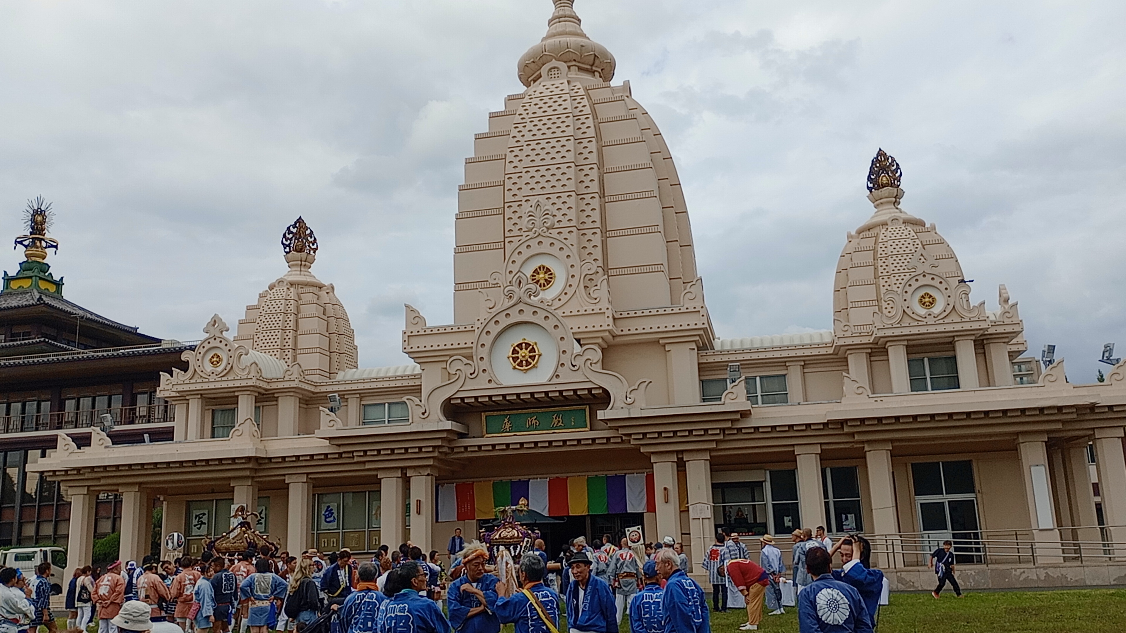 Experiencing the Kawasaki Daishi Festival in Japan