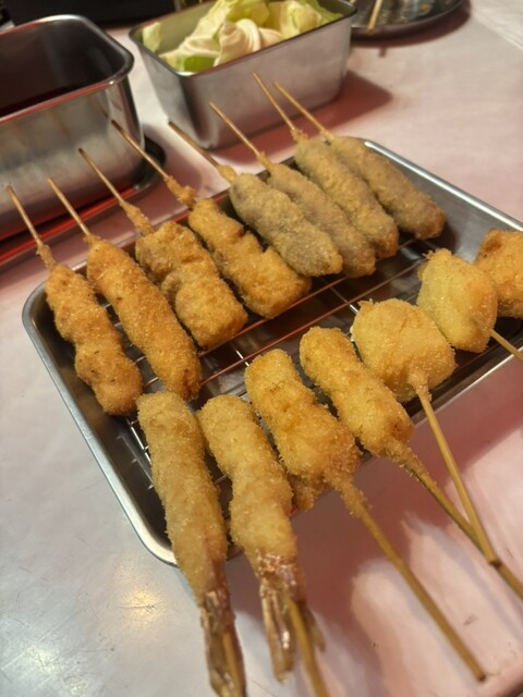 Best Street Food in Osaka: A Food Lover’s Guide to Japan’s Kitchen
