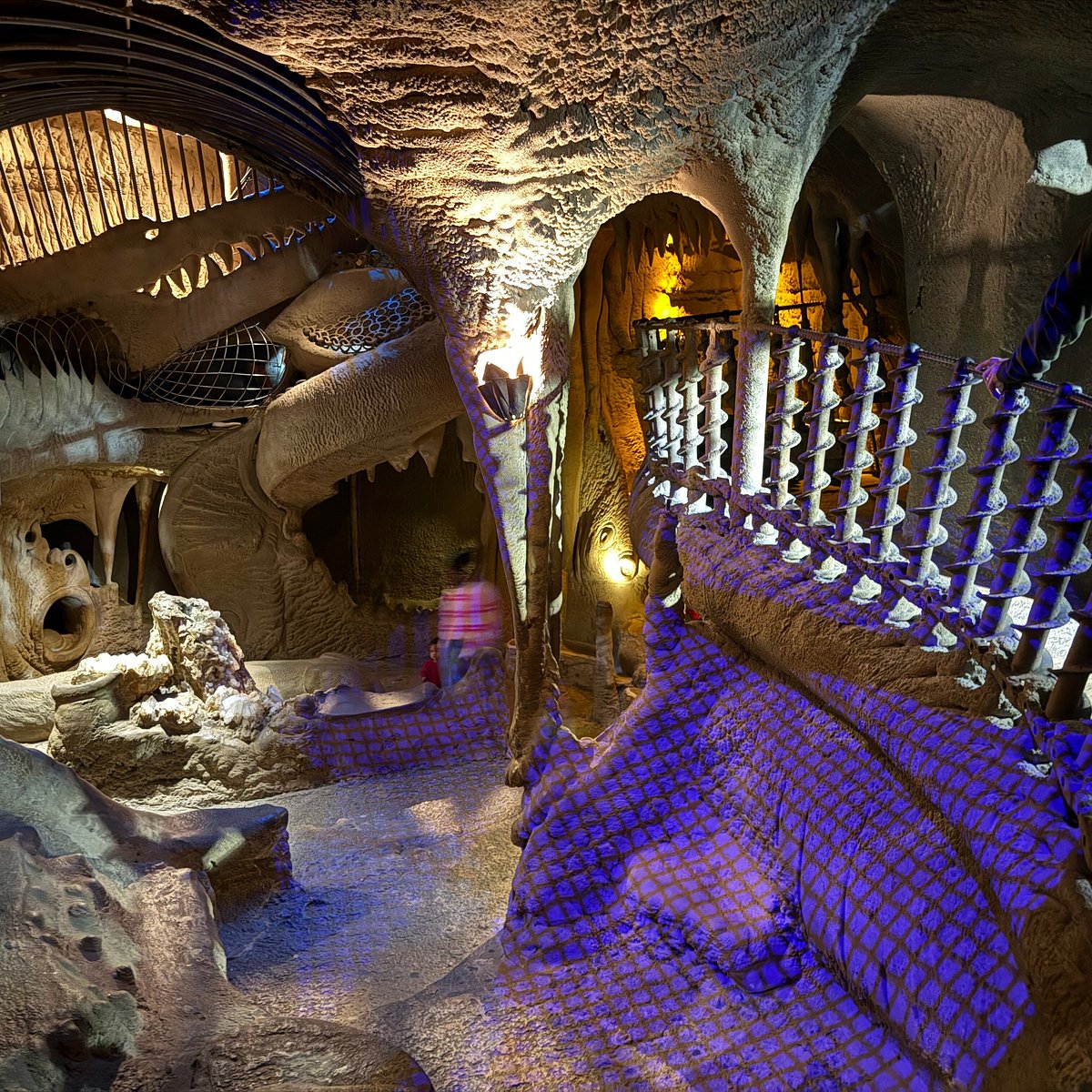 Hidden Gems in Popular Destinations in the United States