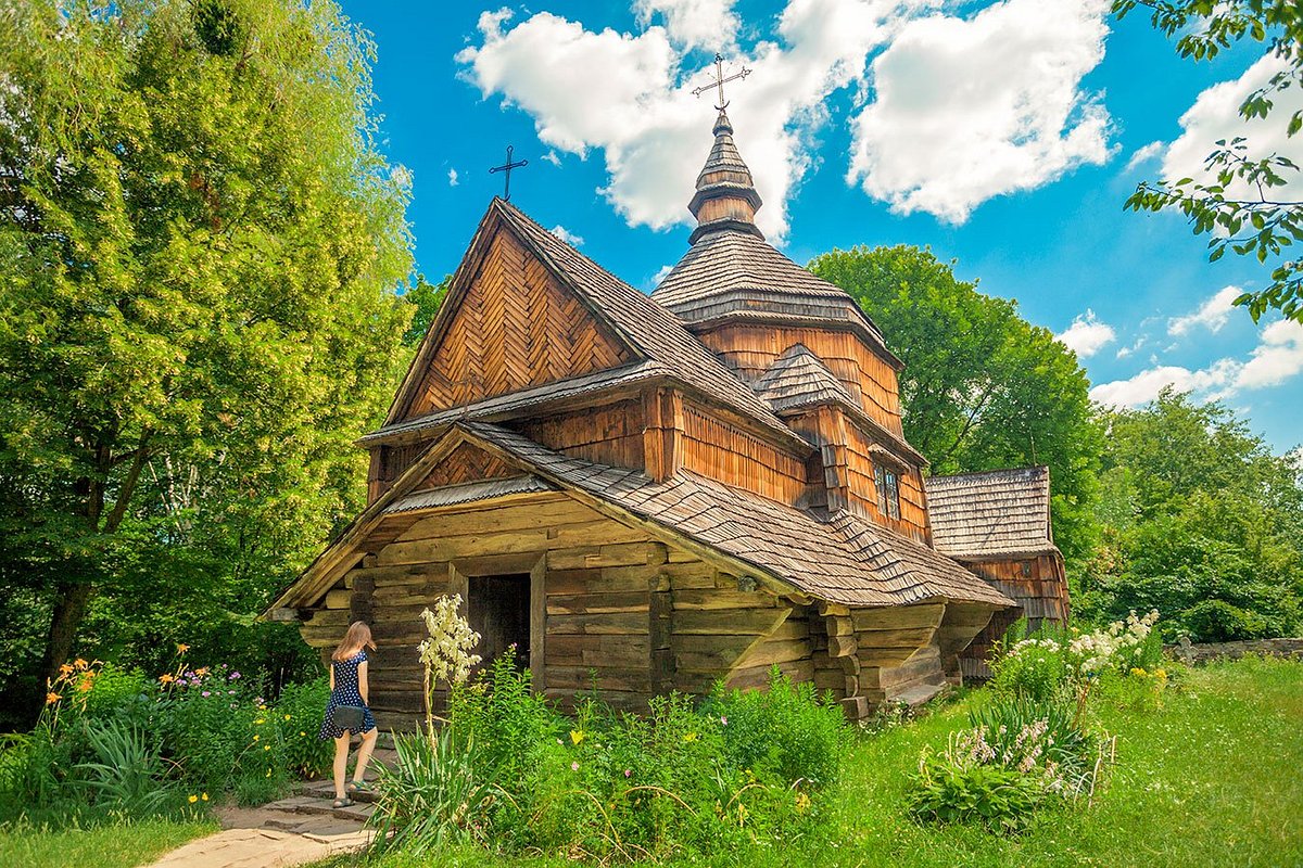 Hidden Gems in Popular Destinations in Ukraine 🇺🇦
