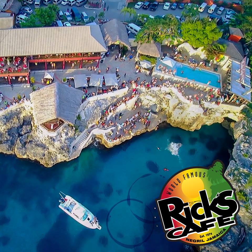 Unique Cafés and Restaurants in Jamaica: A Flavorful Island Experience