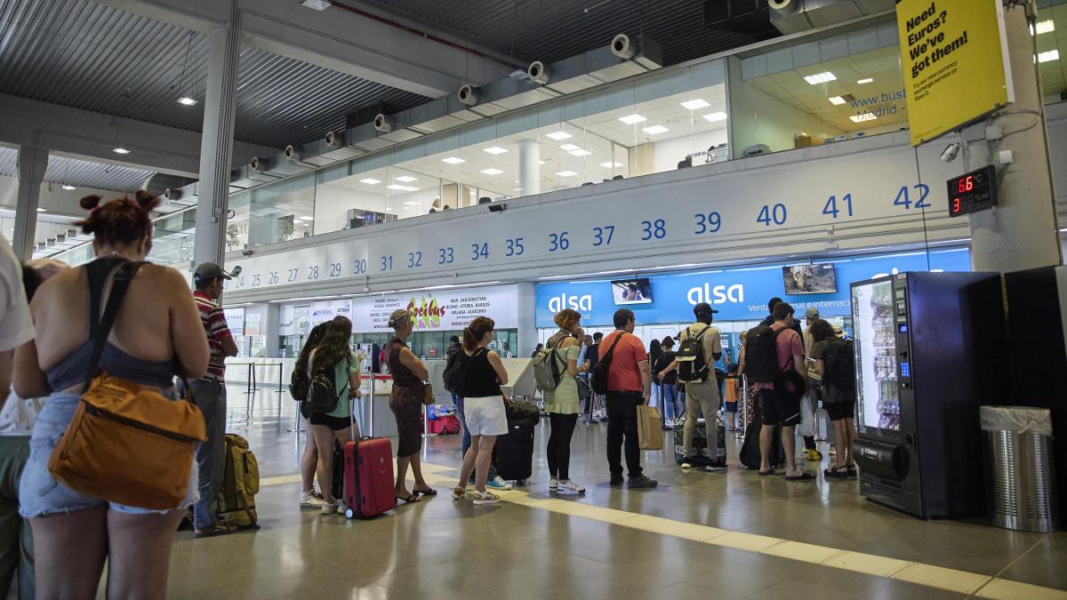 🚆 Getting Around Spain: A Local Transportation Guide for Travelers