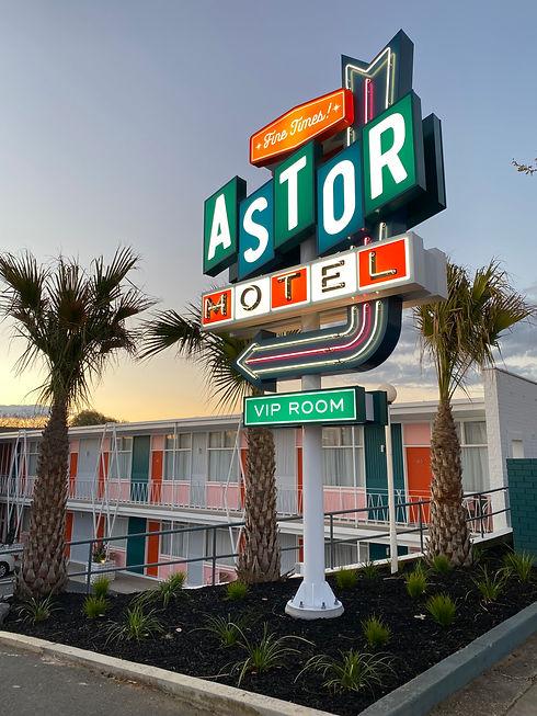 Retro Australia Road Trip: Vintage Towns, Motels & Classic Coastal Stops