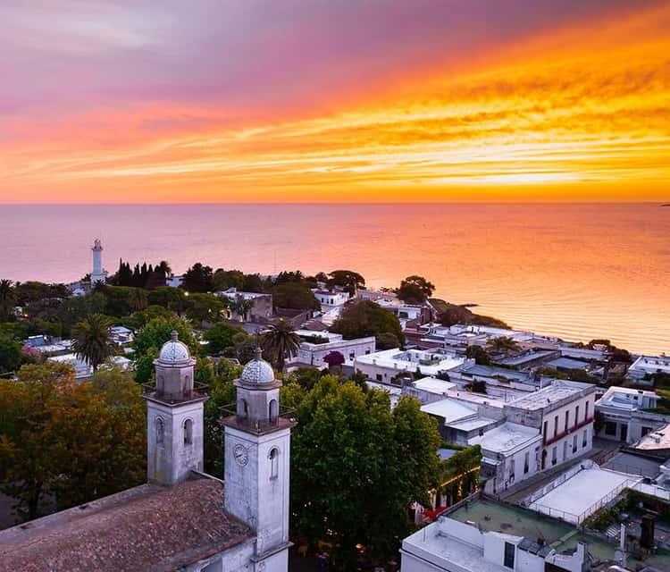10 Retro Travel Destinations Around the World That Feel Frozen in Time