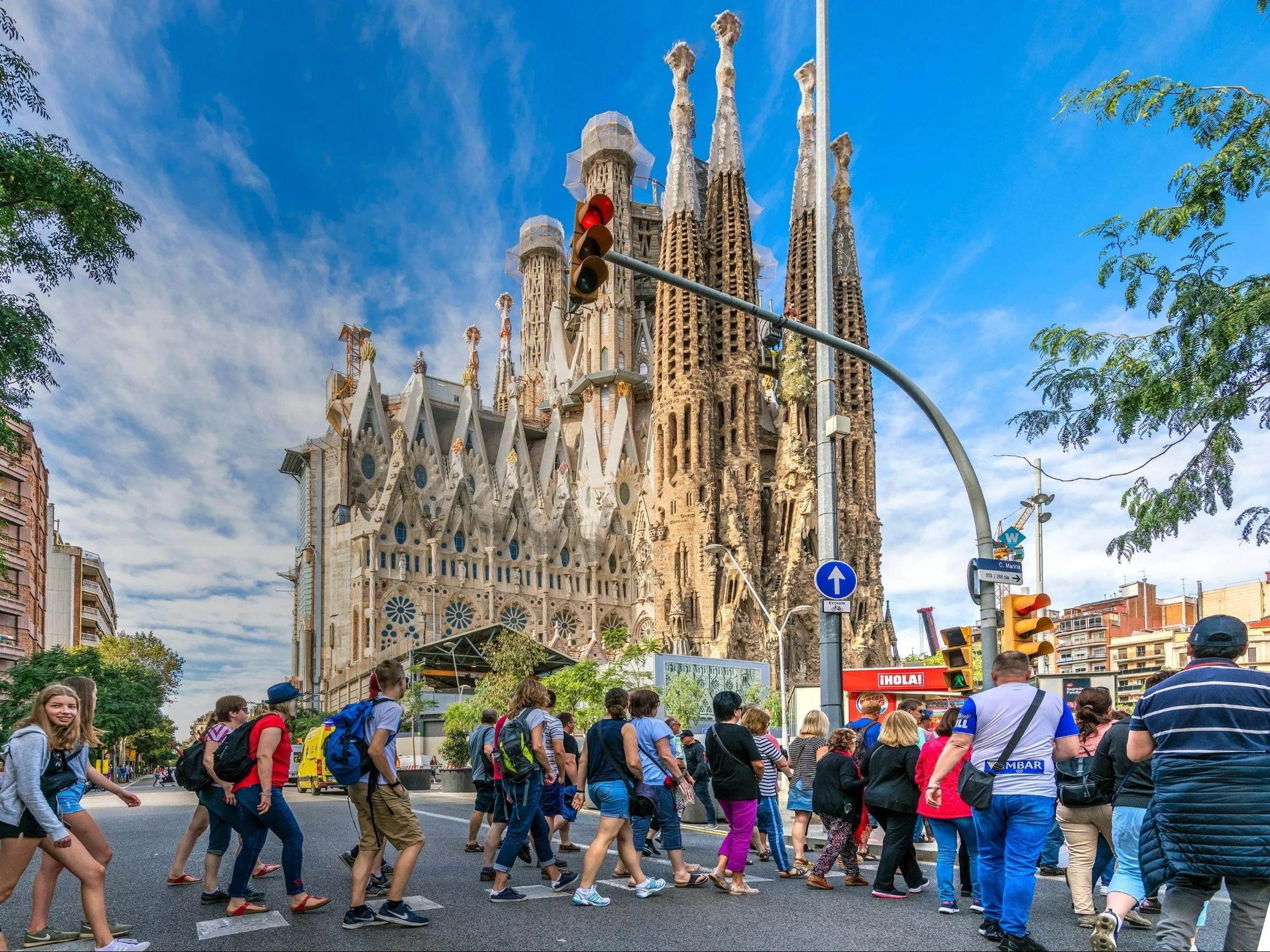 10 Travel Budget Breakdowns for Popular Destinations in 2026