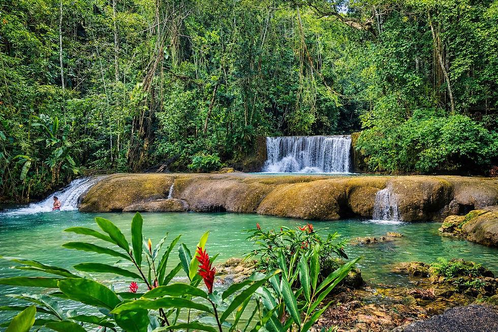 Jamaica Travel Budget 2026: How Much Does a Trip to Jamaica Cost?