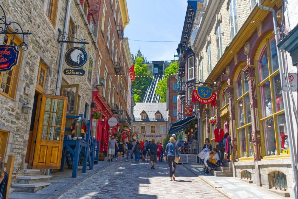 Canada Travel Budget 2026: Complete Cost Breakdown for Hotels, Food, Transport & Attractions