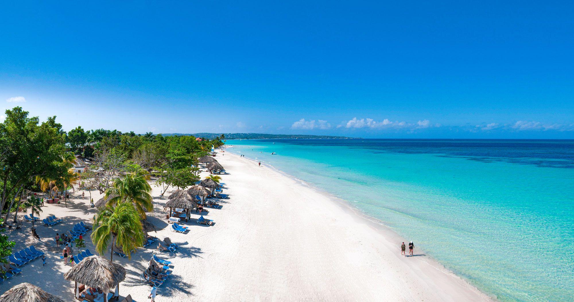 Jamaica Travel & Packing Guide: What to Pack for Jamaica